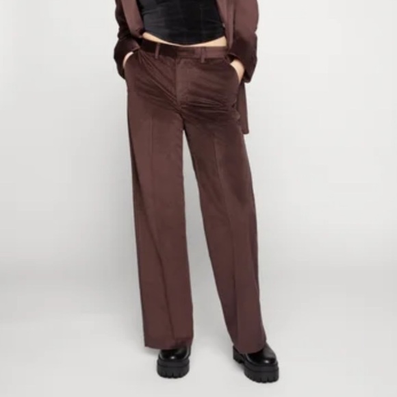 NWT Levi’s Velvet Baggy Trousers in Chocolate Brown/Plum - Picture 10 of 10